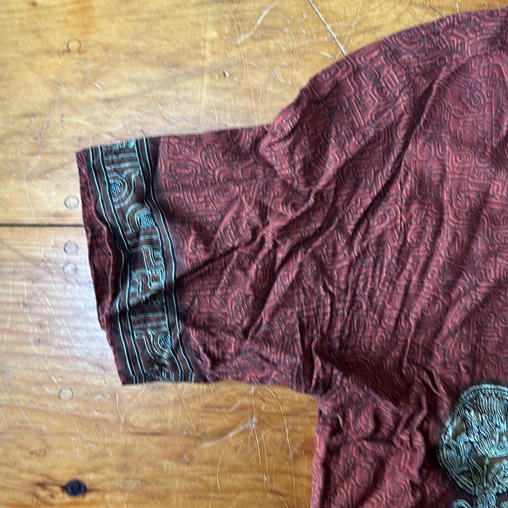 Tiki print shirt - Picture 5 of 9